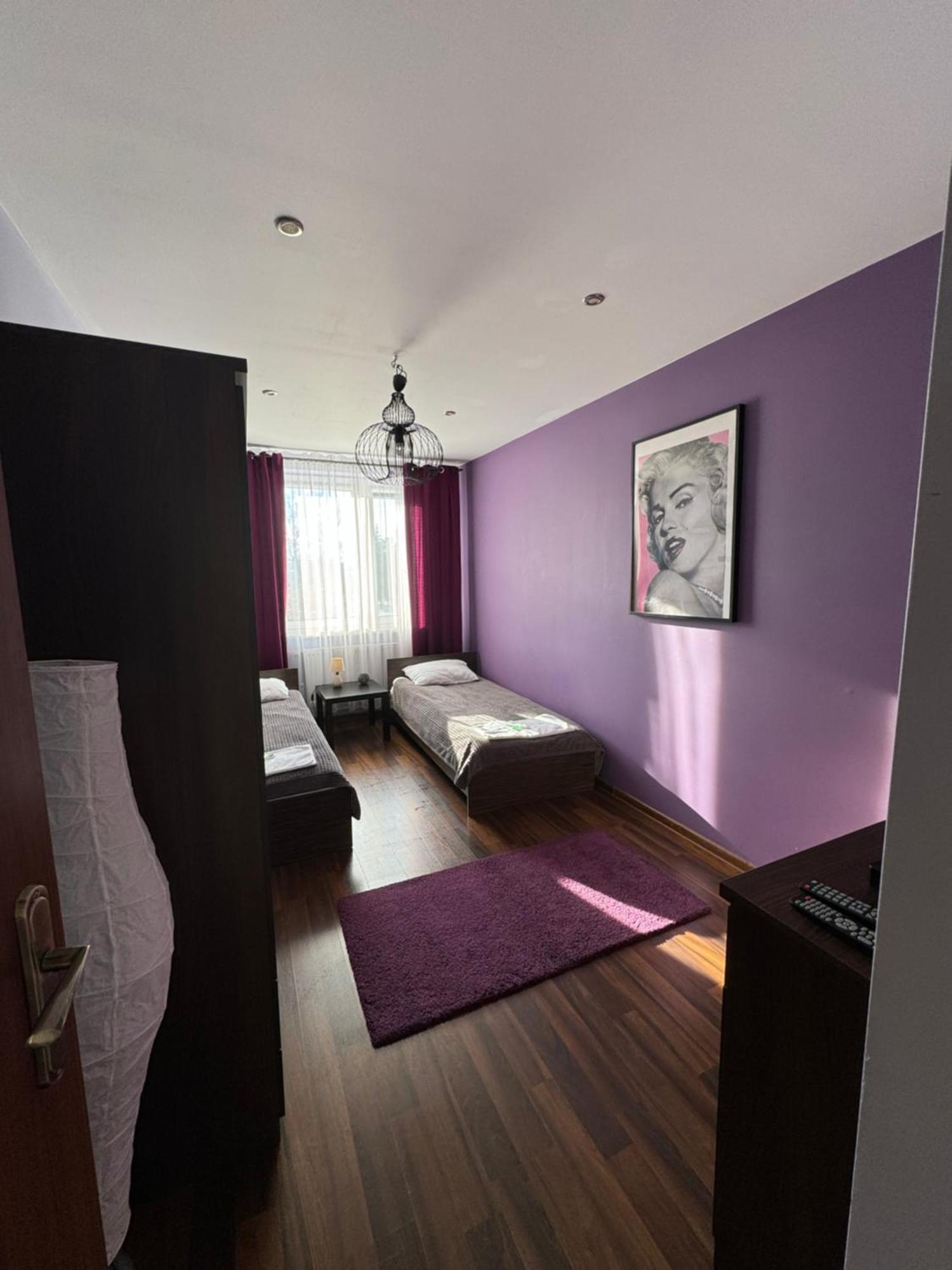 Apartament Sandra Kielce Exterior foto